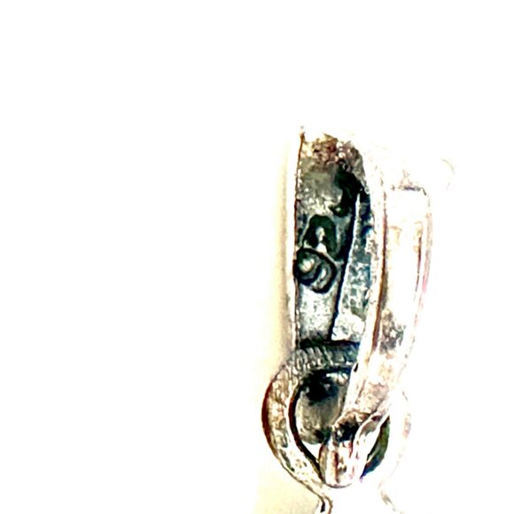 Garnet and Marcasite set in a Cross Pendant Sterling Silver Stamped 925 - Picture 4 of 4